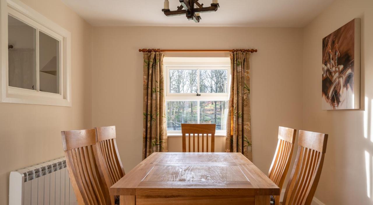 Jubilee Cottage Rusland Exterior photo
